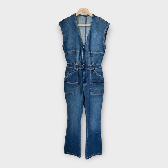 Free People Pants - NWOT Free People CRVY Hyde Park Flare Leg Jumpsuit, size 2